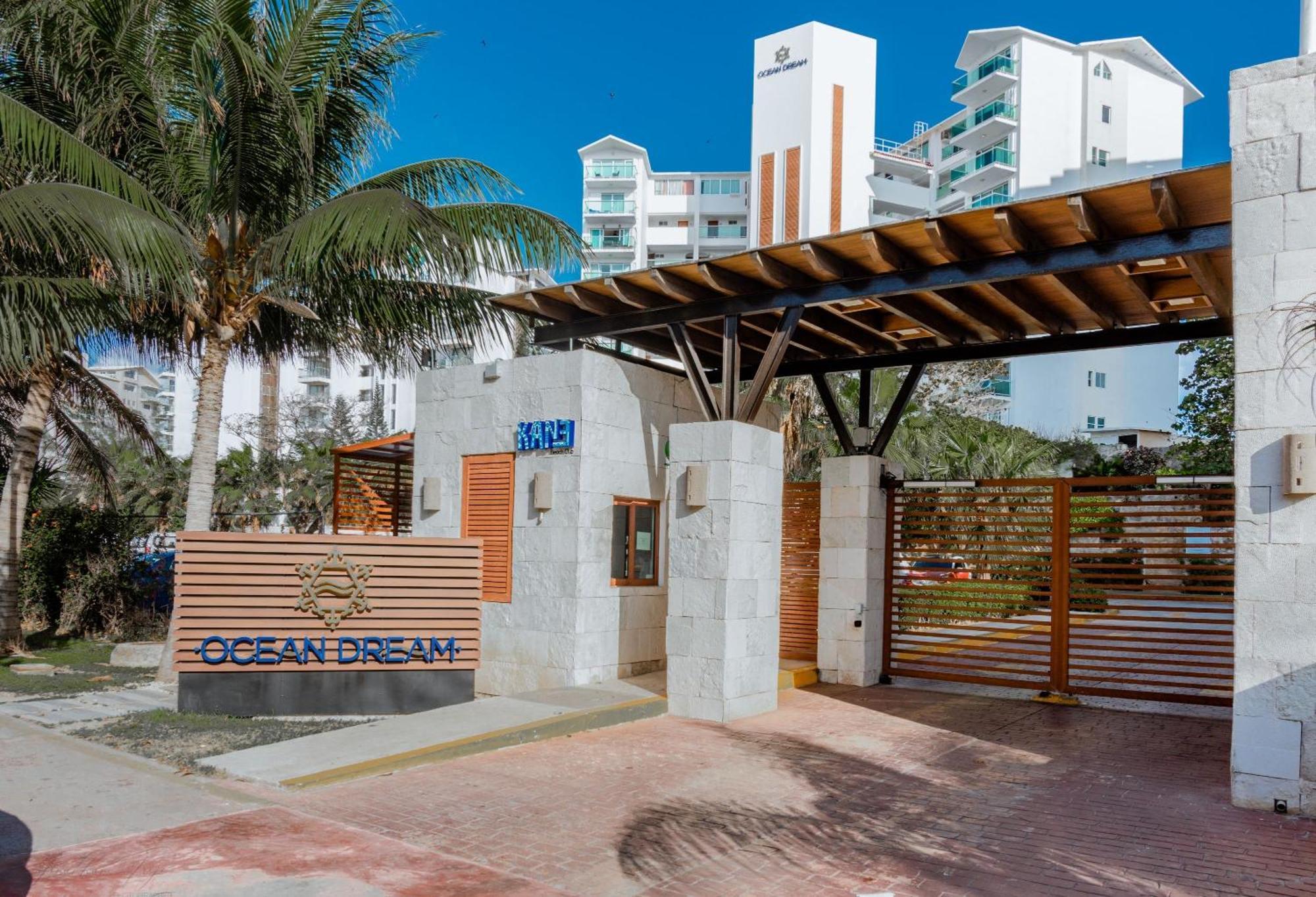 The Ocean Vibes Suites By Casa Paraiso Cancun Bagian luar foto