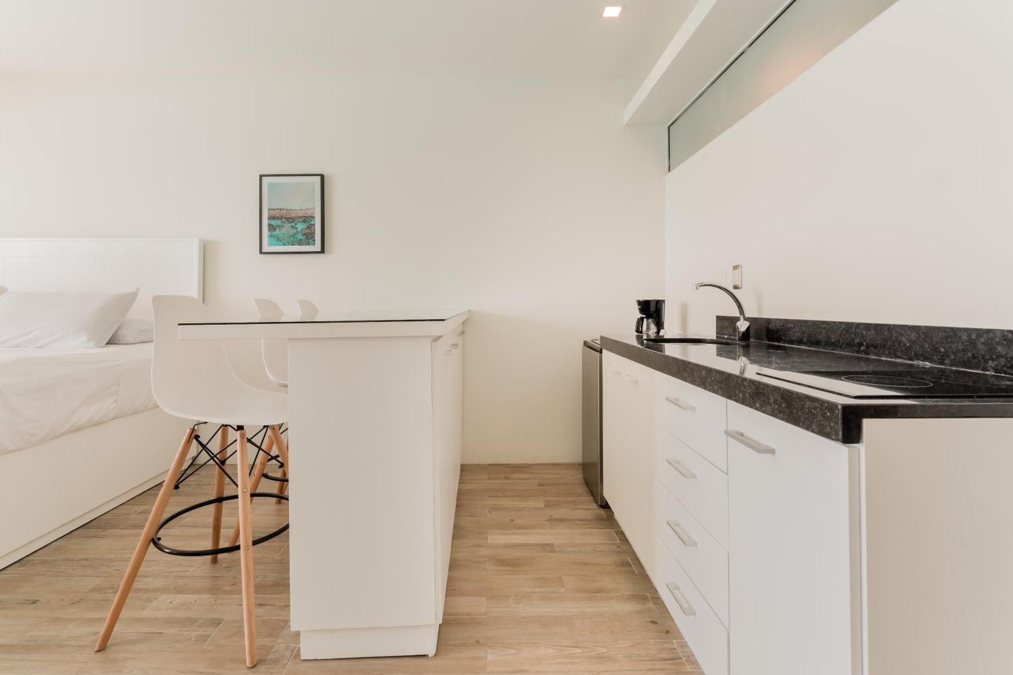 The Ocean Vibes Suites By Casa Paraiso Cancun Bagian luar foto