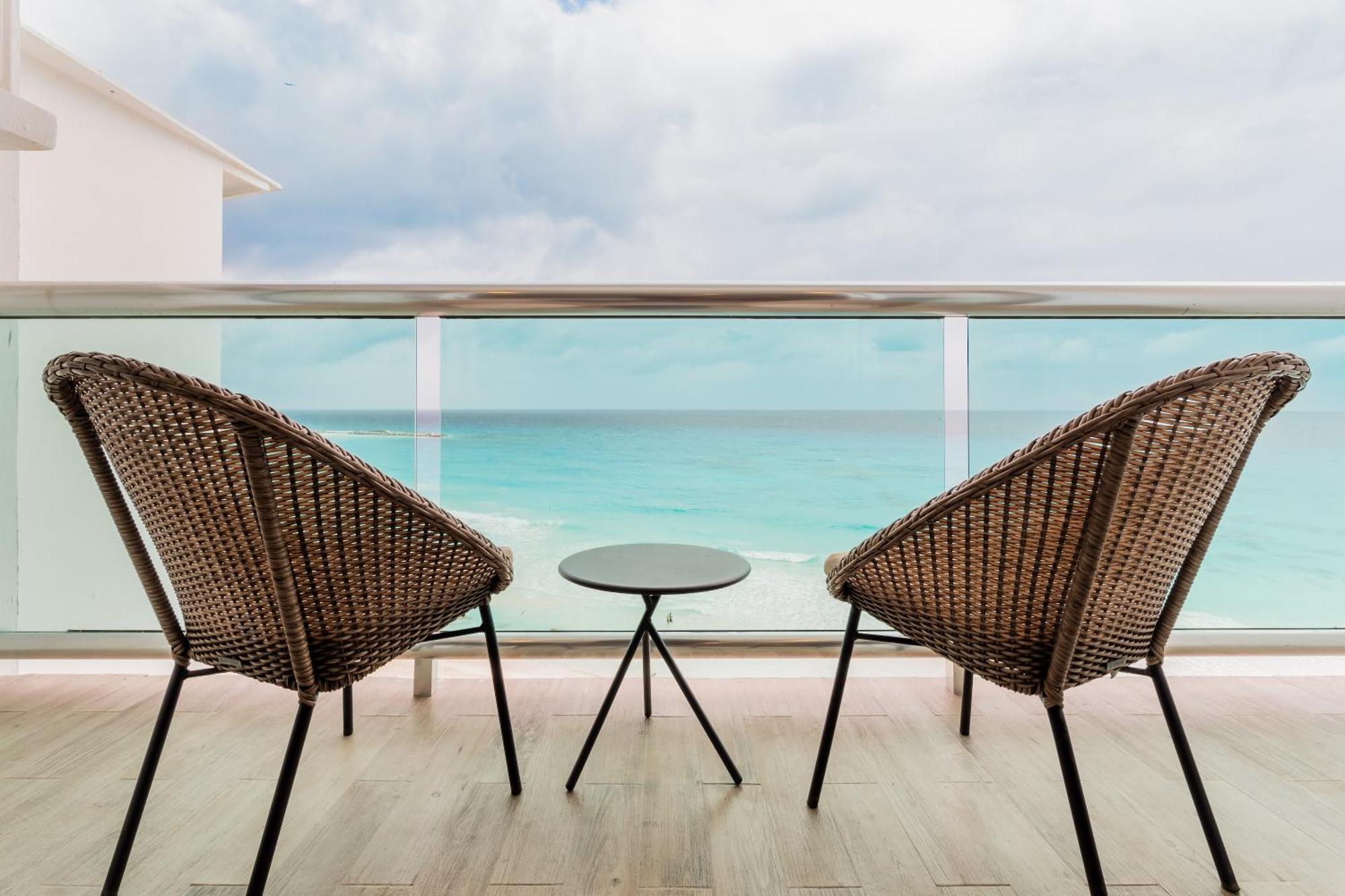 The Ocean Vibes Suites By Casa Paraiso Cancun Bagian luar foto