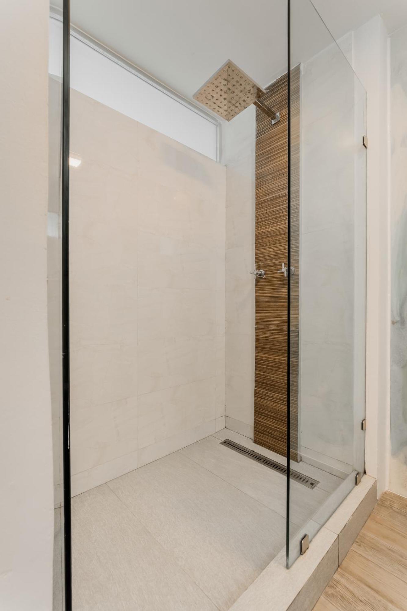 The Ocean Vibes Suites By Casa Paraiso Cancun Bagian luar foto