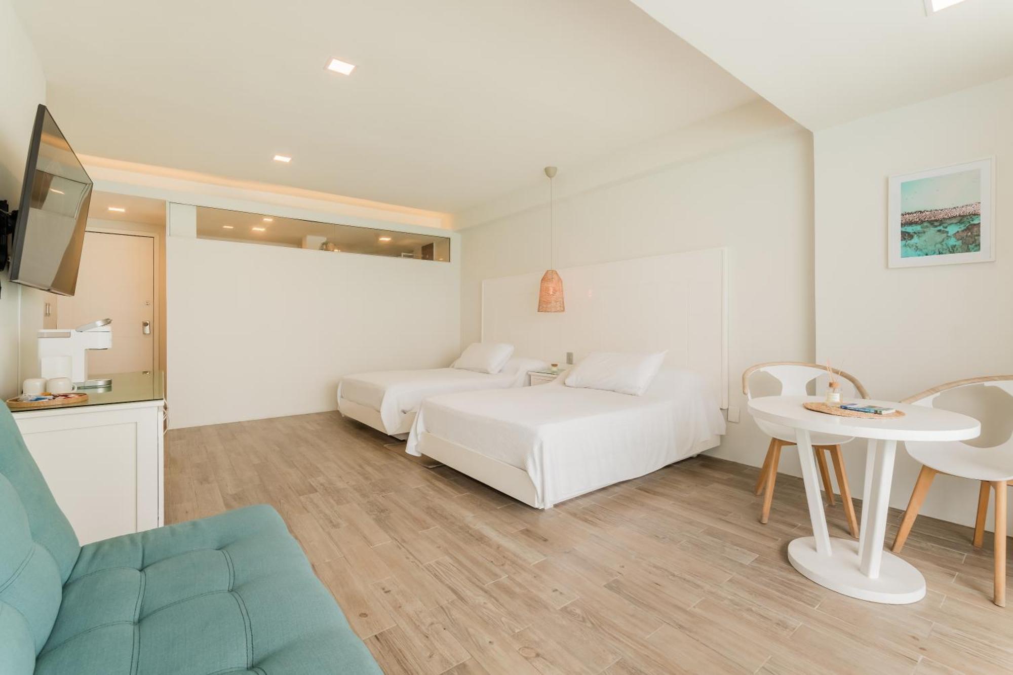 The Ocean Vibes Suites By Casa Paraiso Cancun Bagian luar foto